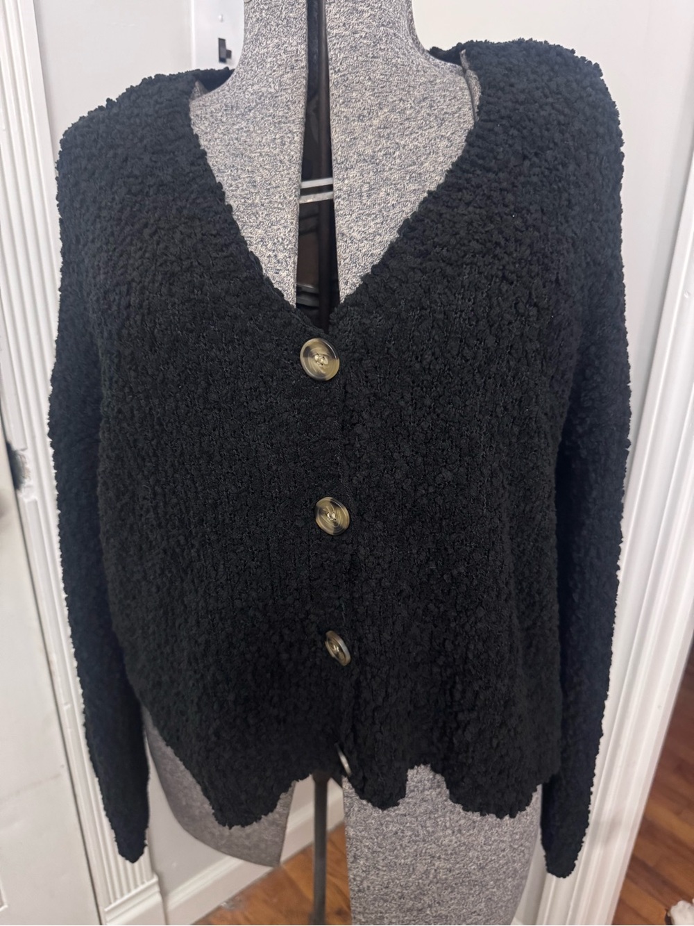 Women’s Social Standards Black Bouclé Button-Front Women's Sweater Large